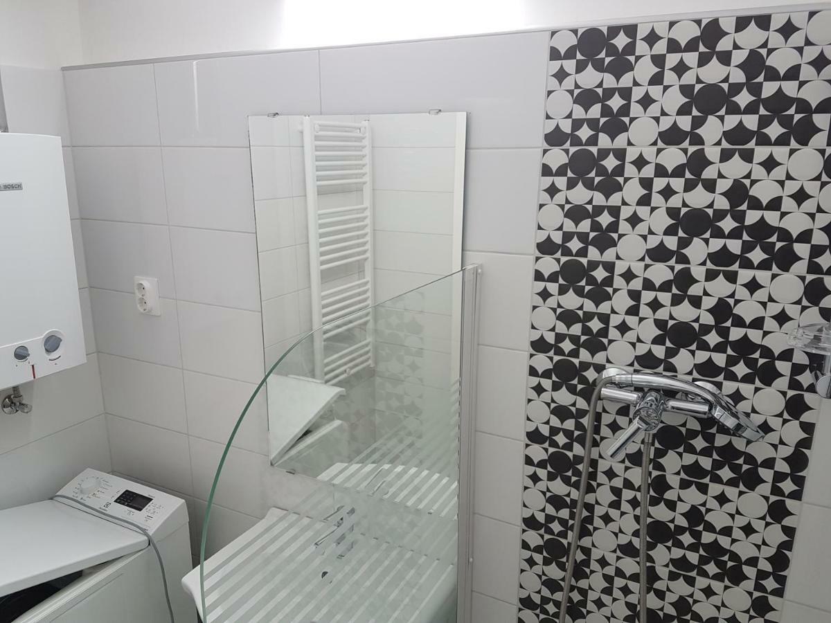 Apartamento Zorka Apartman Keszthely Exterior foto